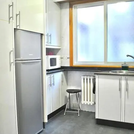 Curros Enriquez Rd, Centrico, Plaza Garage *